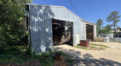 1928 E Williams St, Apex, NC for lease Building Photo- Image 1 of 1