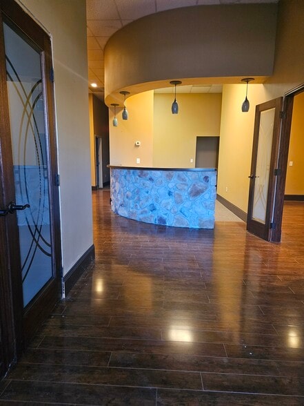 401-415 Rt 539, Cream Ridge, NJ for lease - Interior Photo - Image 3 of 14