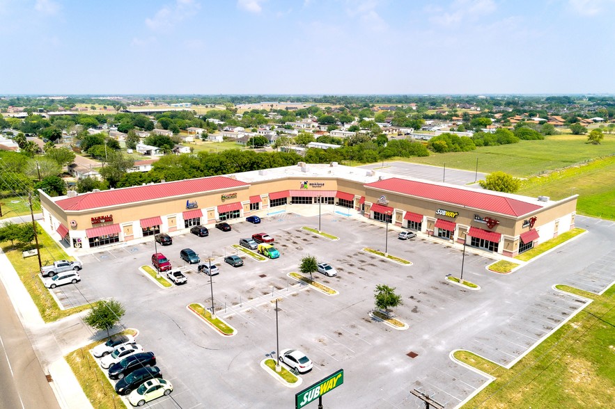 1600 N Westgate Dr, Weslaco, TX 78596