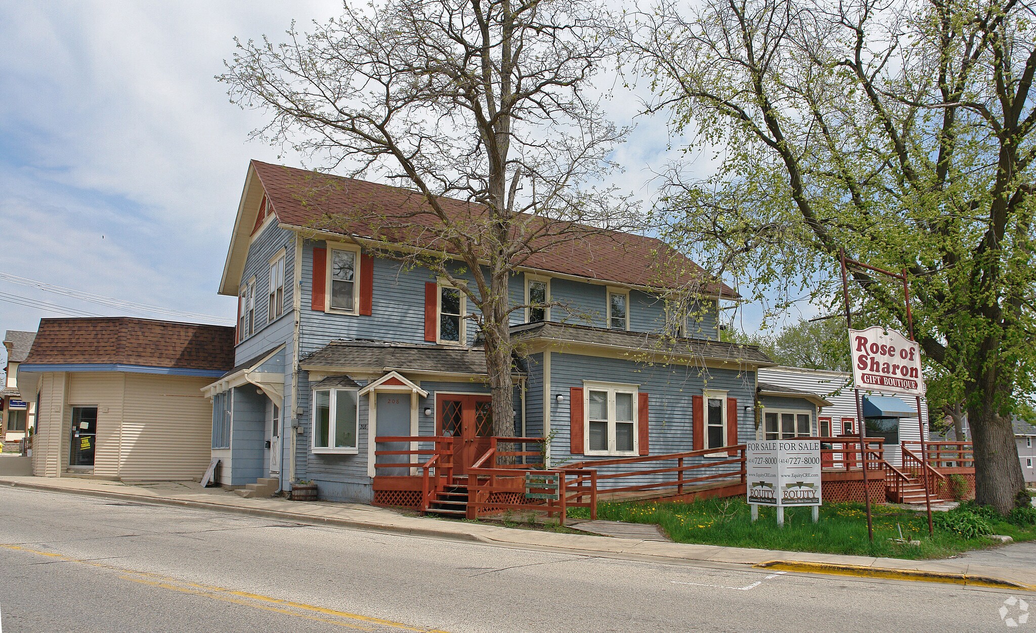 204-210 S Rochester St, Mukwonago, WI for sale Primary Photo- Image 1 of 5