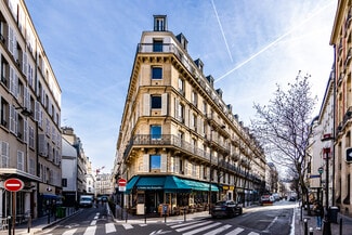 More details for 12 Rue Des Batignolles, Paris - Retail for Lease
