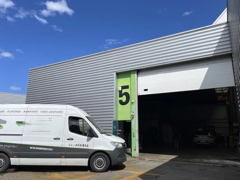Flex in Toulouse for lease - Building Photo - Image 2 of 23