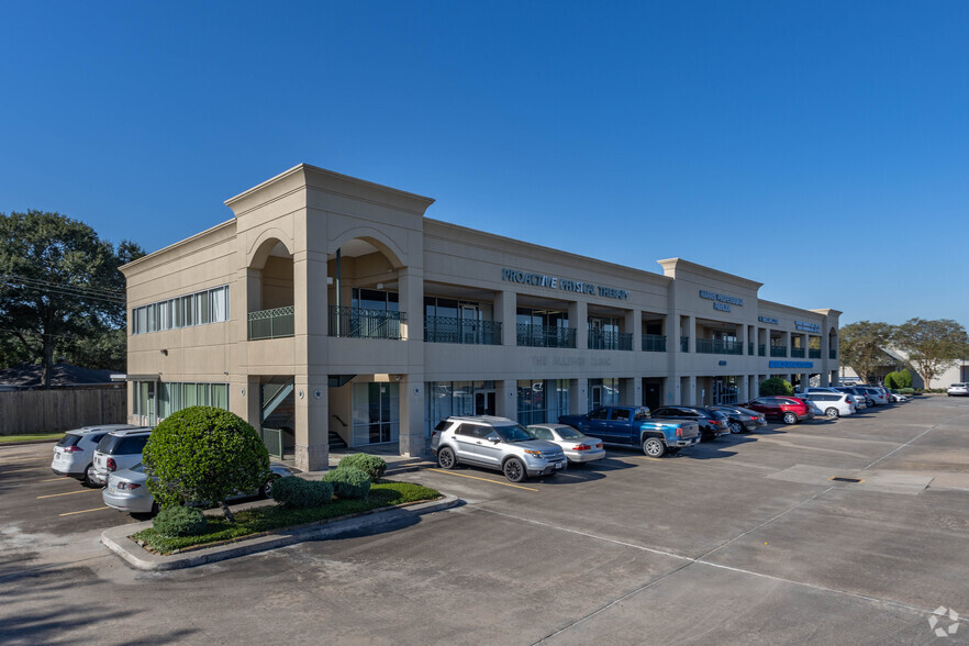 4600 Fairmont Pky, Pasadena, TX for lease - Primary Photo - Image 1 of 15