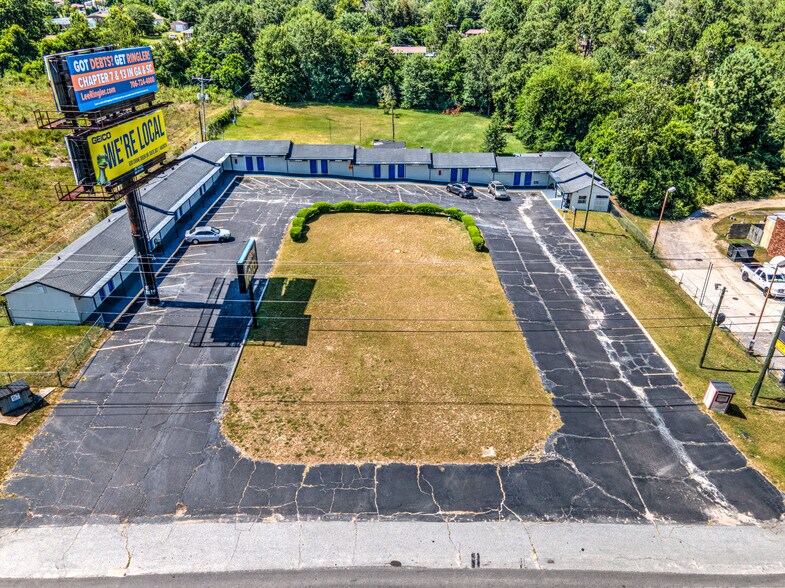 4466 Jefferson Davis Hwy, Clearwater, SC for sale - Building Photo - Image 1 of 1