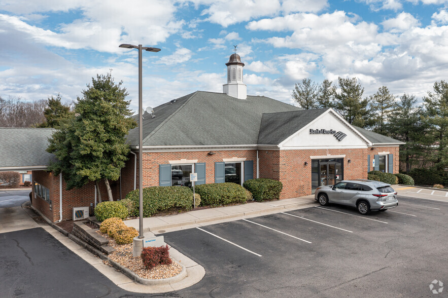 1701 Financial Loop, Woodbridge, VA for lease - Building Photo - Image 1 of 15