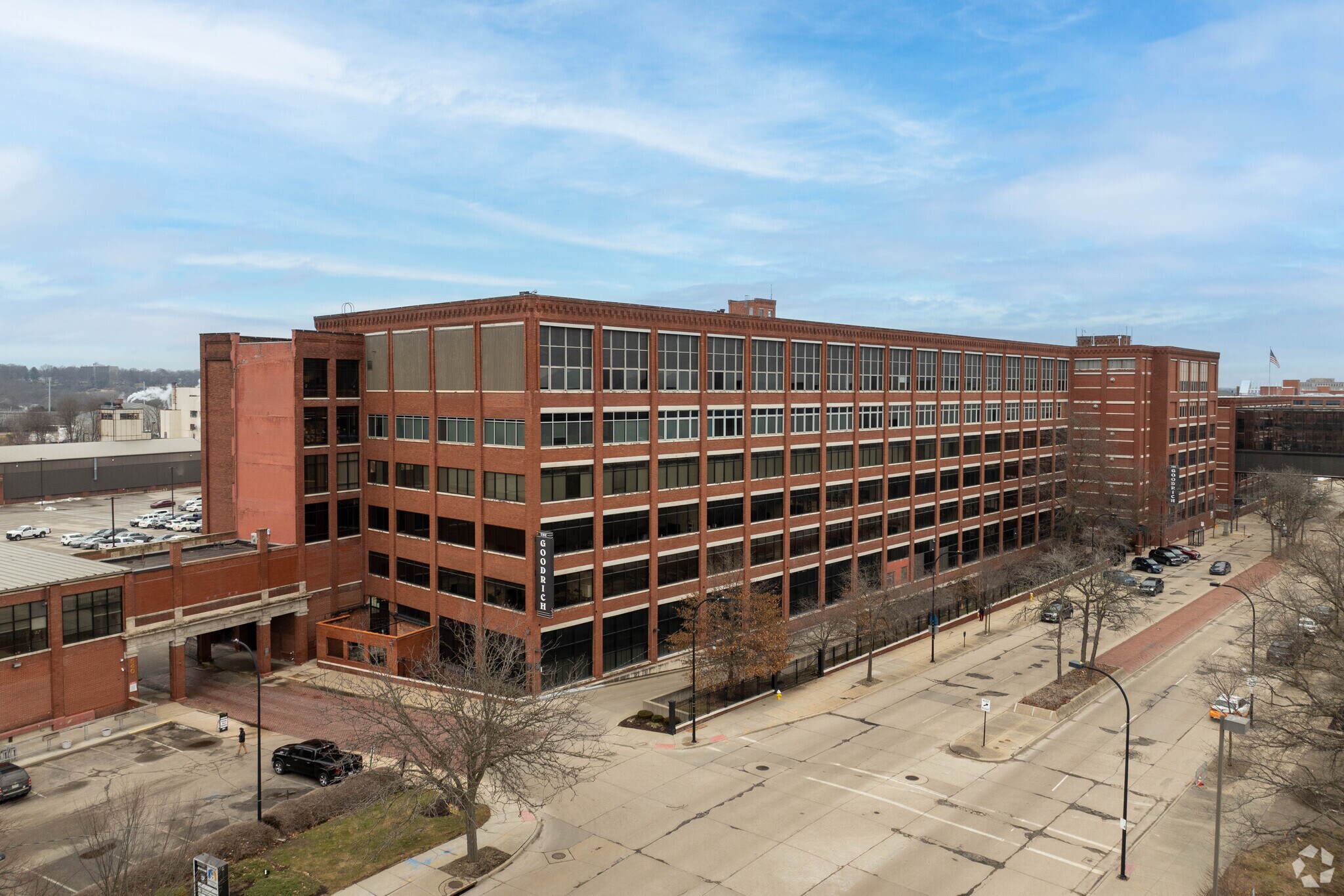 530 S Main St, Akron, OH for sale Primary Photo- Image 1 of 1