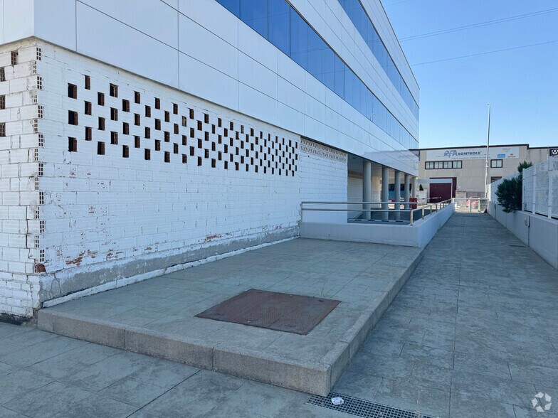 Calle Puerto Cruz Verde, 2, Móstoles, Madrid for lease - Interior Photo - Image 1 of 1