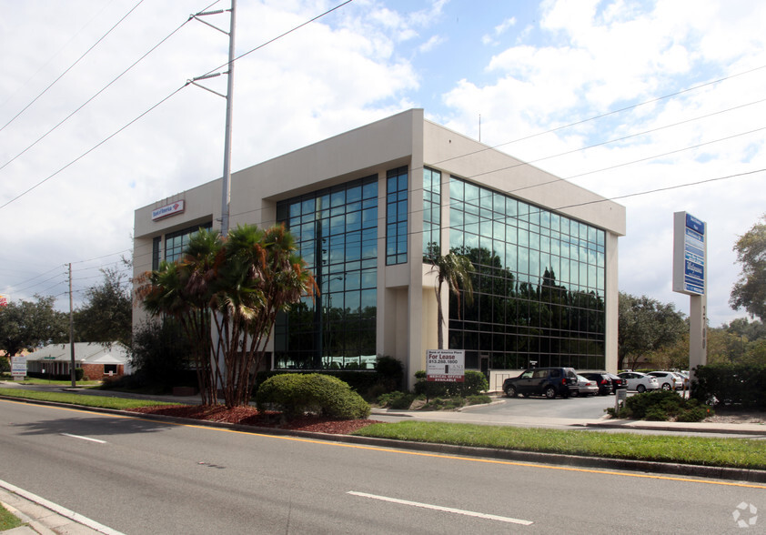 2700 W Dr Martin Luther King Jr Blvd, Tampa, FL for lease - Building Photo - Image 1 of 11