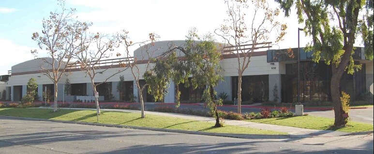 930 Flynn Rd, Camarillo, CA for sale Primary Photo- Image 1 of 1