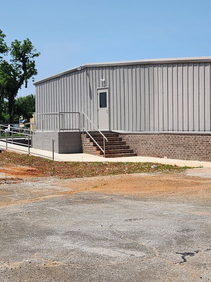 3225 Highway 31 S, Decatur, AL 35603 Highway 31 Warehouse