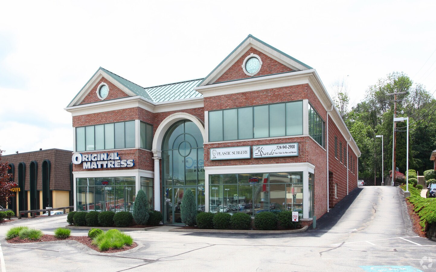 3311 Washington Rd, Mcmurray, PA 15317