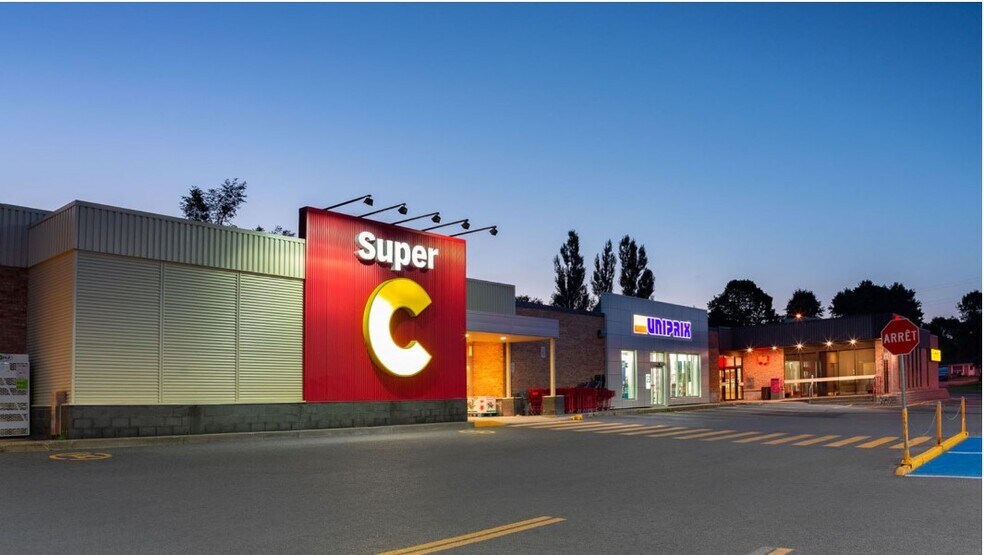 14000 Boul Henri-Bourassa, Québec, QC for lease - Building Photo - Image 2 of 5