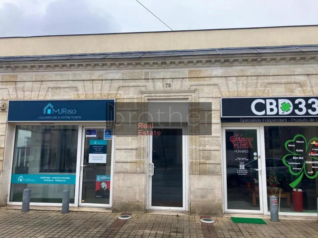 Office in Eysines for lease Building Photo- Image 1 of 8