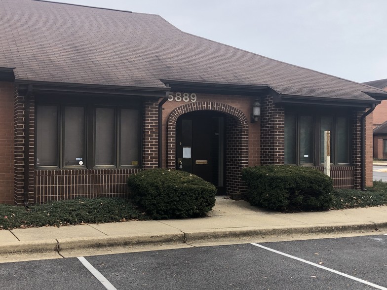 5889 Allentown Rd, Suitland, MD for lease - Building Photo - Image 1 of 3