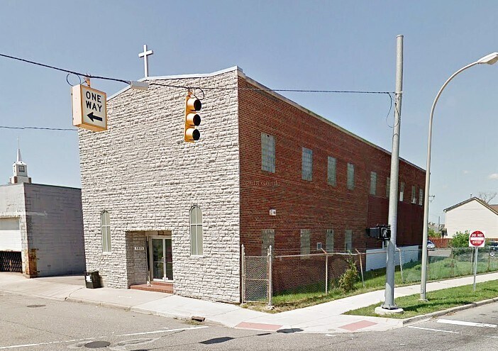1825 Caniff St, Hamtramck, MI for sale Building Photo- Image 1 of 1