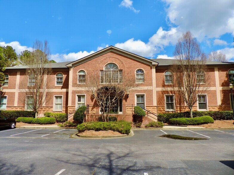 4080 McGinnis Ferry Rd, Alpharetta, GA 30005