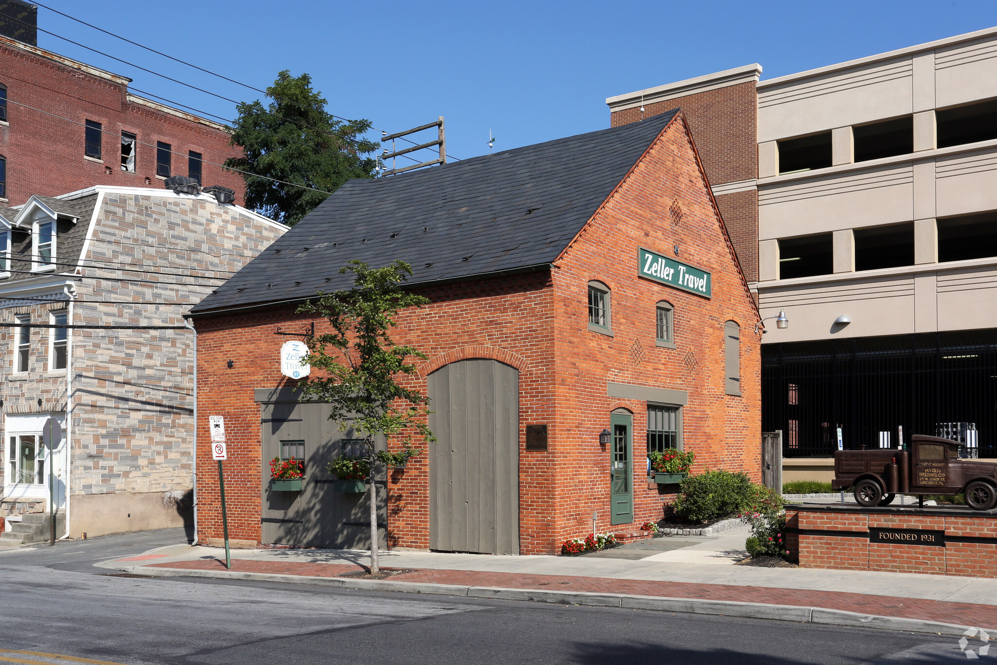 27 W Lemon St, Lancaster, PA for sale Primary Photo- Image 1 of 1