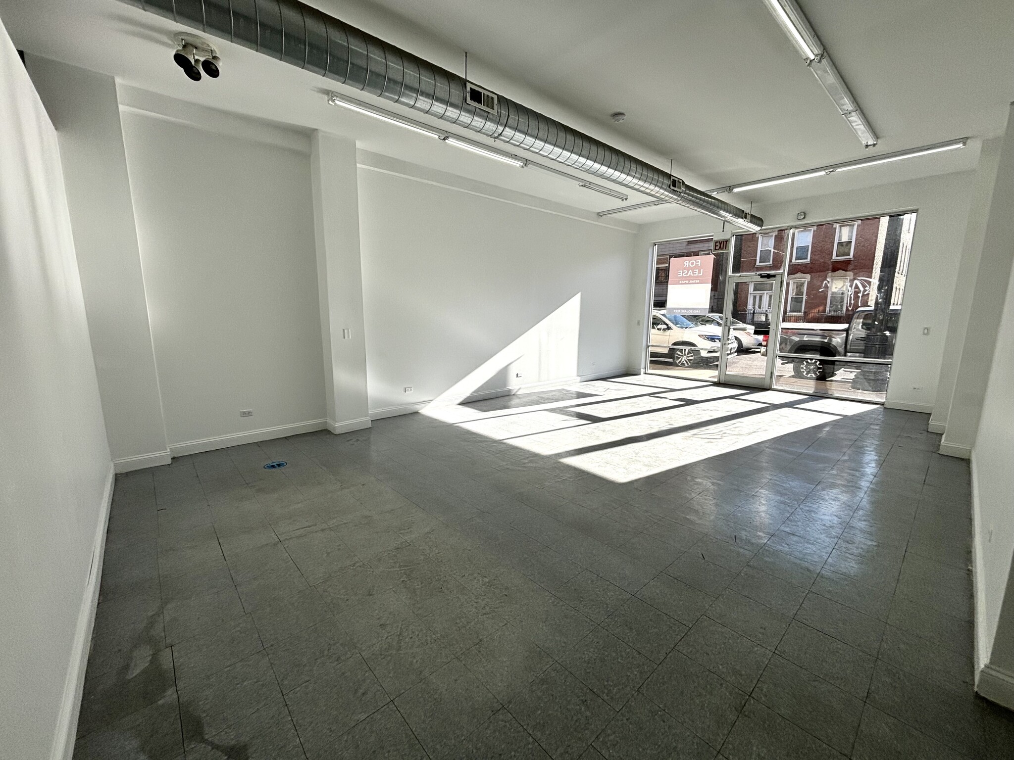 1648 W North Ave, Chicago, IL for lease Interior Photo- Image 1 of 4