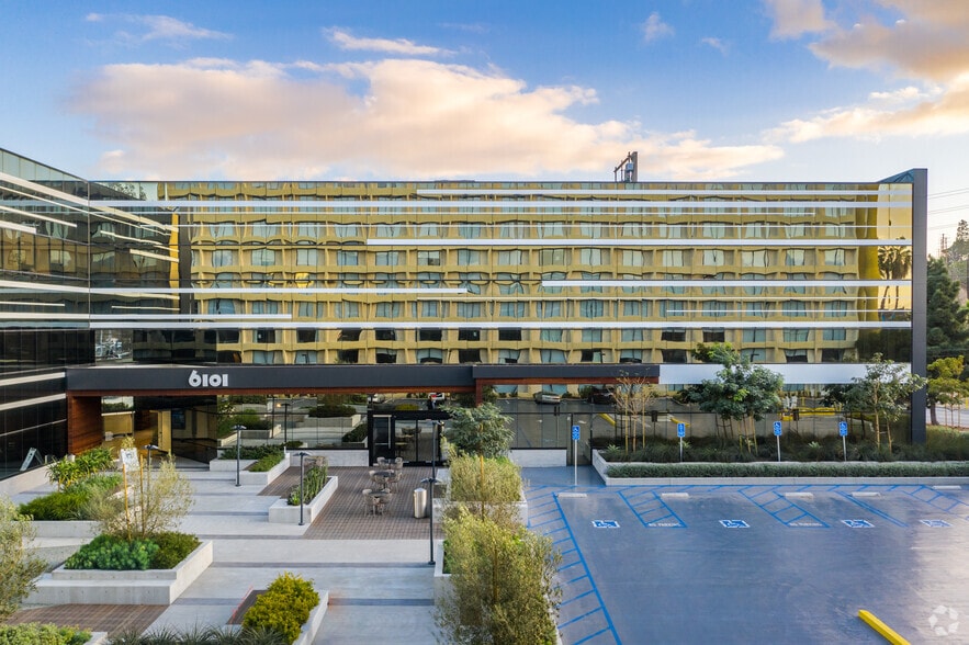 Doubletree Hotel West Centinela Avenue Culver City Ca 6101 W Centinela Ave, Culver City, CA 90230 - Playa Gateway | LoopNet