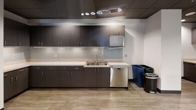 1601 5th Ave, Seattle, WA for lease Interior Photo- Image 1 of 8