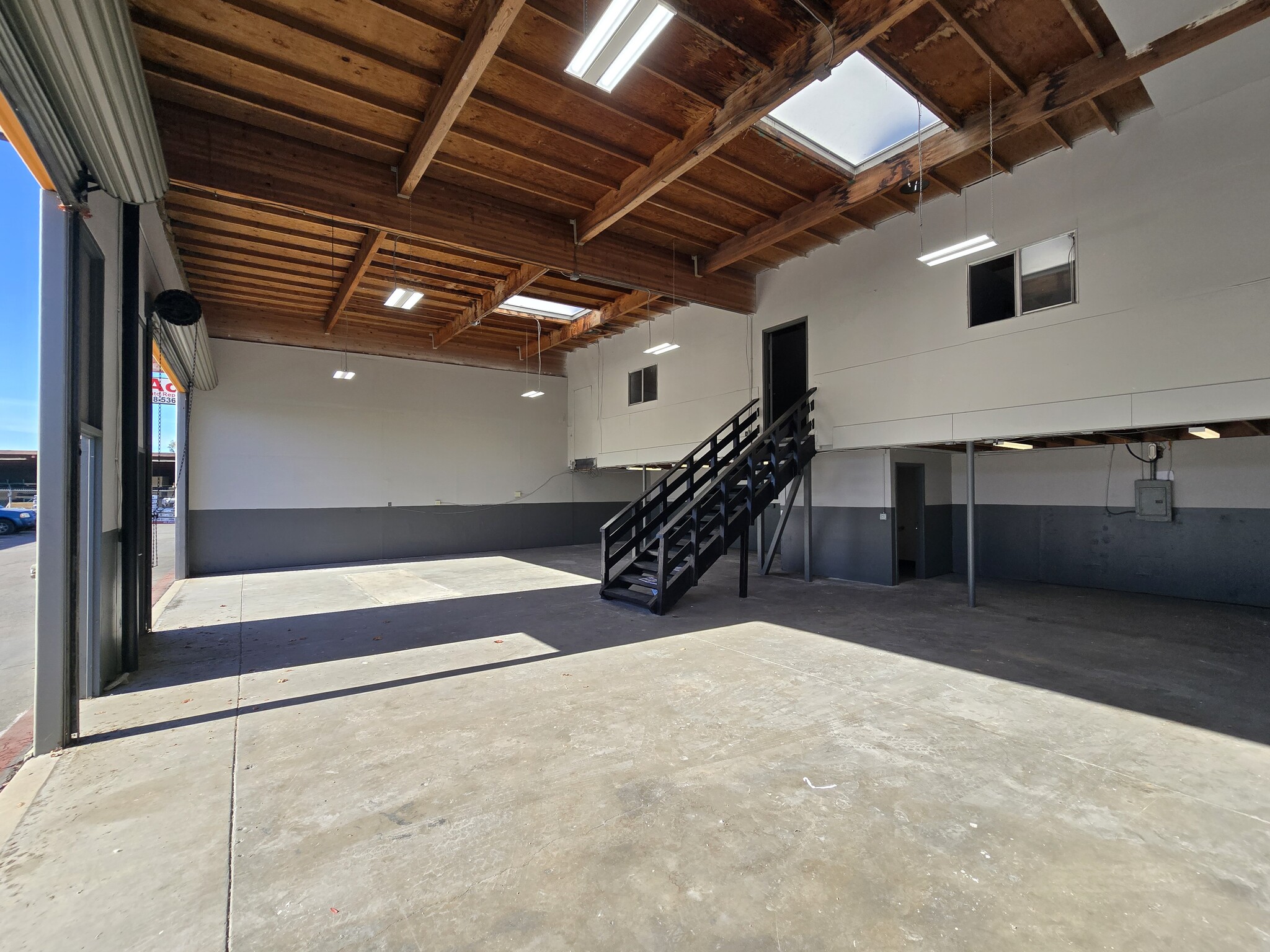 7645 Carroll Rd, San Diego, CA for lease Building Photo- Image 1 of 6