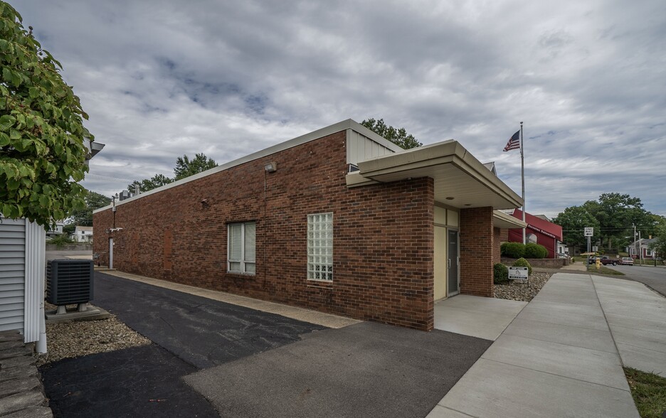 600 E 2nd St, Salem, OH for lease - Building Photo - Image 3 of 5