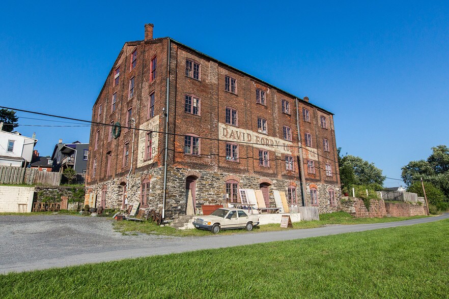 125 Bank Ave Columbia Pa 17512 Loopnet Com