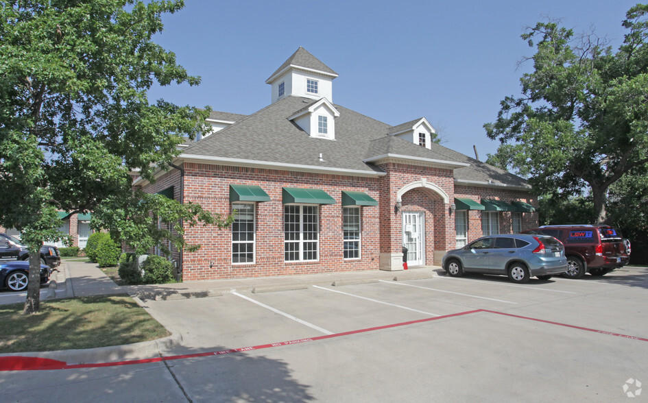 6211 Colleyville Blvd, Colleyville, TX for lease - Primary Photo - Image 2 of 3