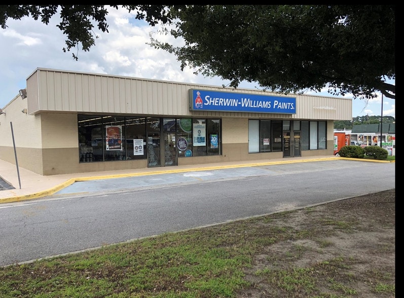 8800 Abercorn St, Savannah, GA for sale - Building Photo - Image 1 of 1