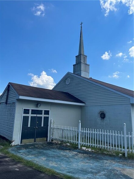 4065 Cedar Plains Rd, Sandy Hook, VA for sale - Primary Photo - Image 1 of 1