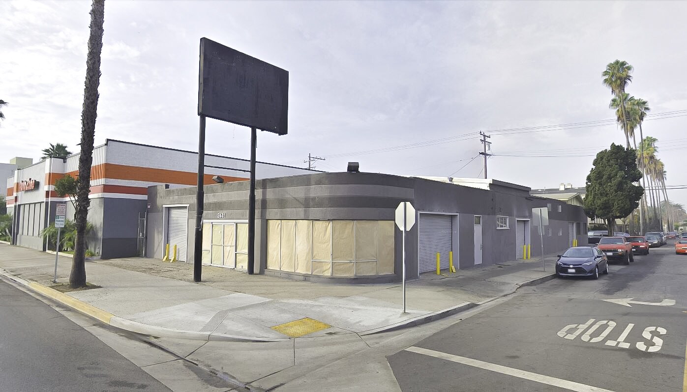2441 N Long Beach Blvd, Long Beach, CA 90806