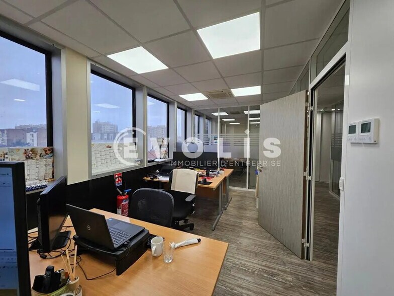 Office in Malakoff for sale - Interior Photo - Image 3 of 22