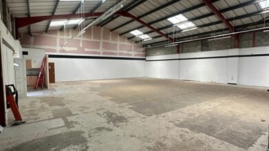 Pant Industrial Est, Merthyr Tydfil for lease Interior Photo- Image 1 of 4