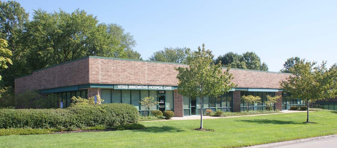 13300-13316 W 98th St, Lenexa, KS for sale Primary Photo- Image 1 of 1
