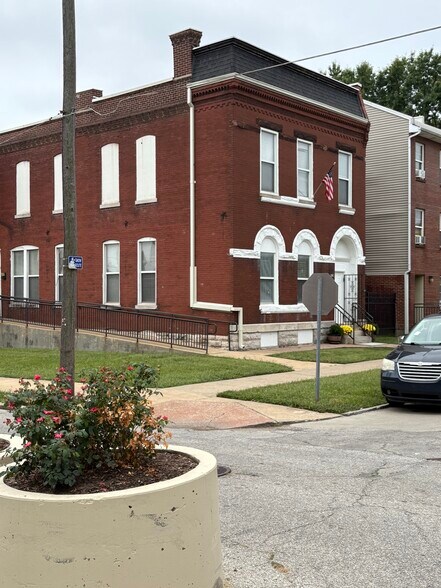 2002 Obear Ave, Saint Louis, MO for sale - Building Photo - Image 2 of 19