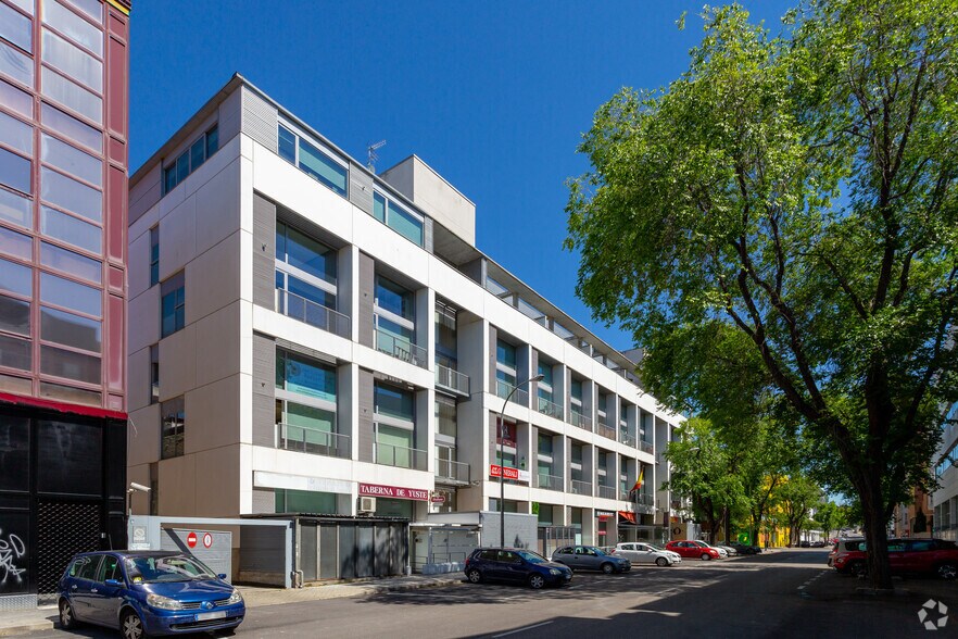 Office in Madrid, Madrid for lease - Primary Photo - Image 1 of 11
