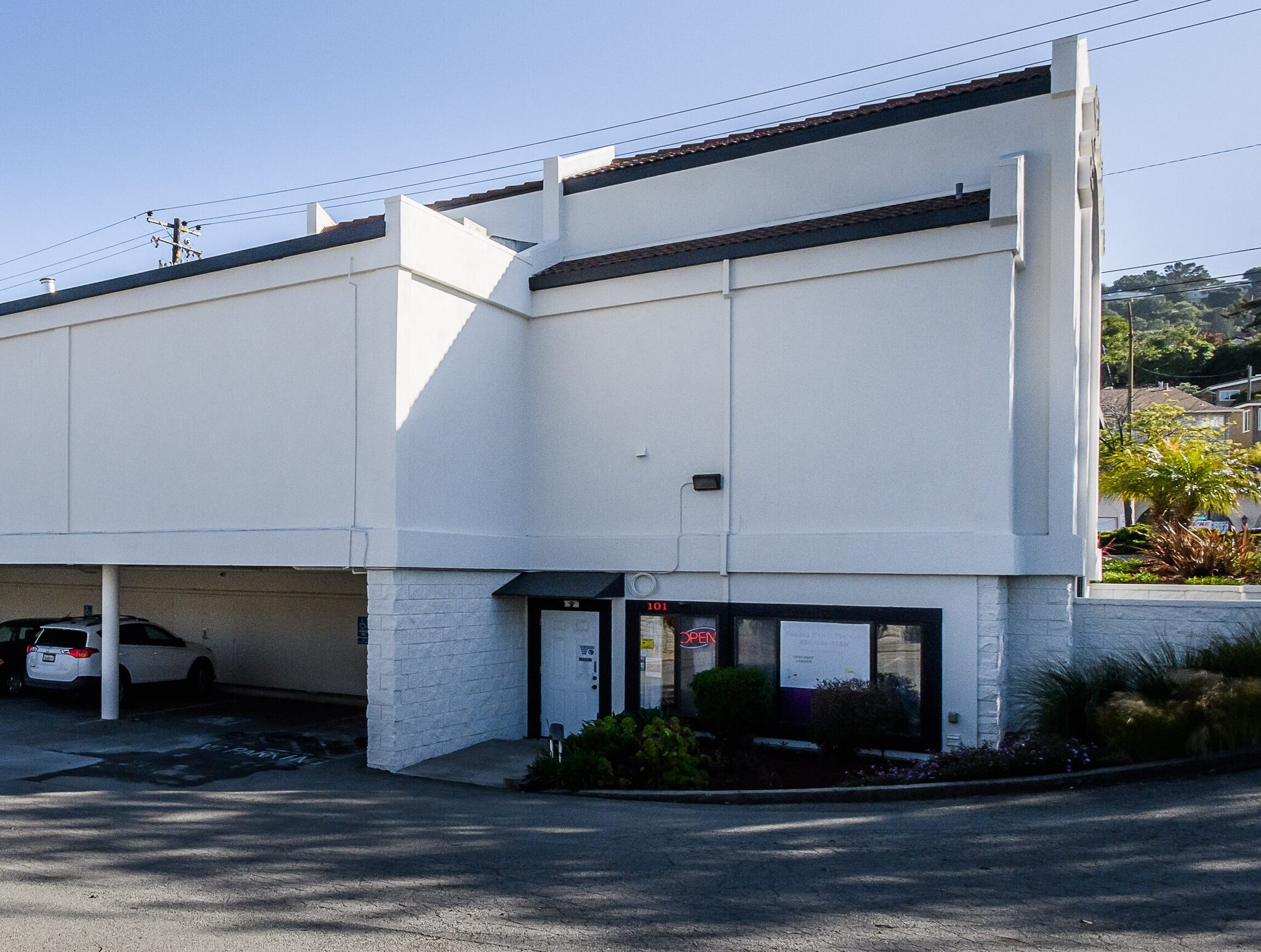 1501 El Camino Real, Belmont, CA for lease Building Photo- Image 1 of 7