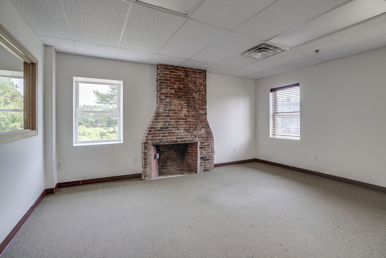 13 Village Road, Groton, MA 01450 Portfolio Sale Two Office