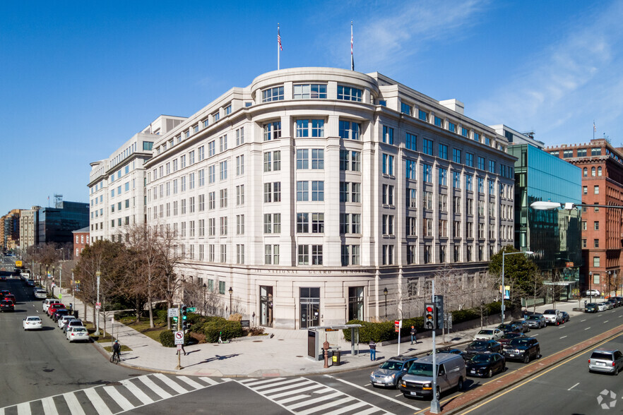 1 Massachusetts Ave NW, Washington, DC for lease - Building Photo - Image 2 of 5