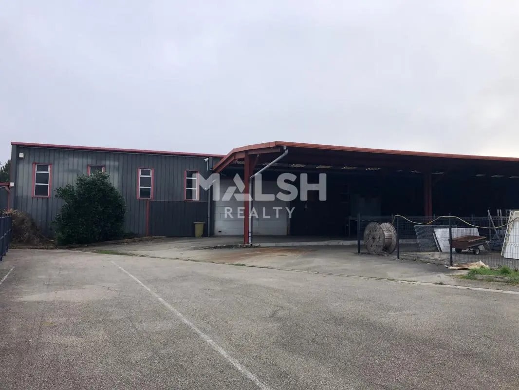 Flex in CIVRIEUX-D'AZERGUES for sale Building Photo- Image 1 of 5