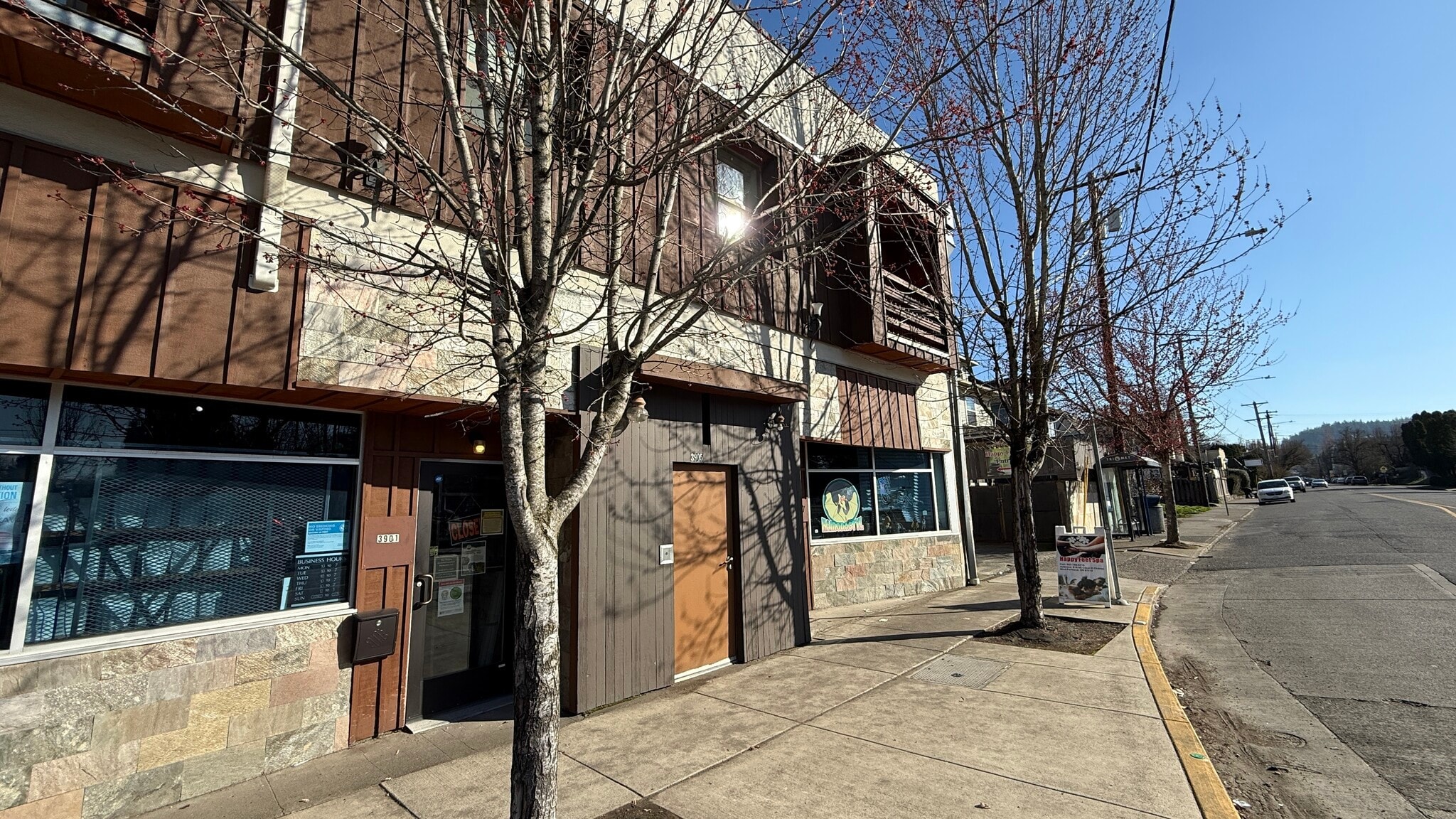 3901 SE Belmont St, Portland, OR for lease Building Photo- Image 1 of 4
