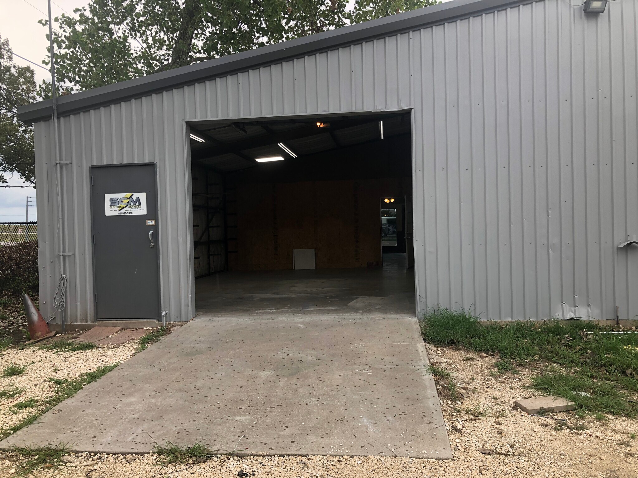 2203 N Main St, Cleburne, TX for sale Building Photo- Image 1 of 1