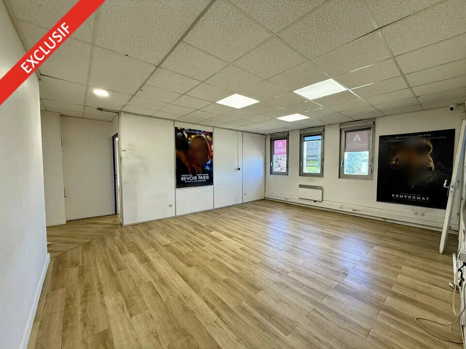 Office in Caen for sale Building Photo- Image 1 of 10