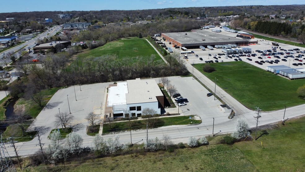 12500 W Bluemound Rd, Elm Grove, WI 53122 - Office for Lease | LoopNet