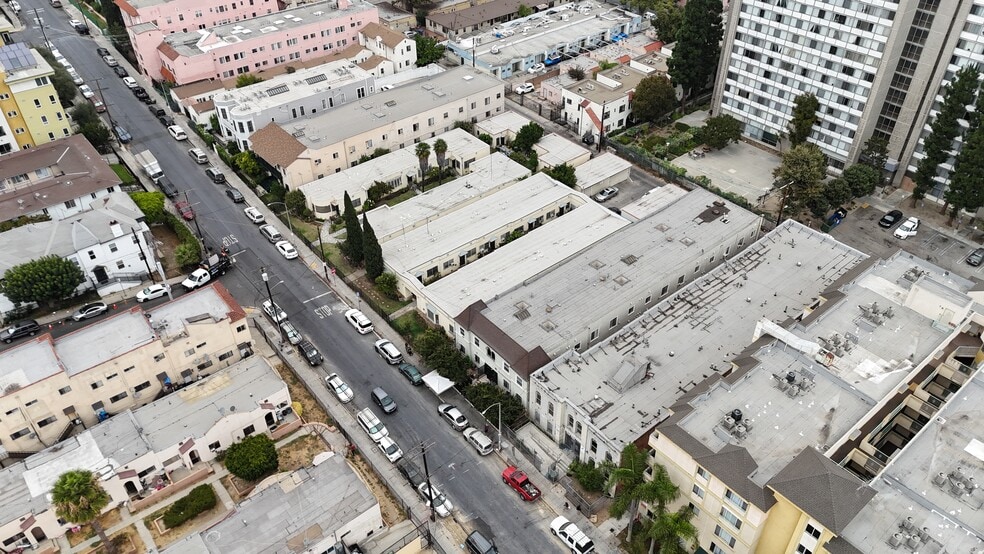 428-434 S Burlington Ave ave, Los Angeles, CA for sale - Building Photo - Image 3 of 8