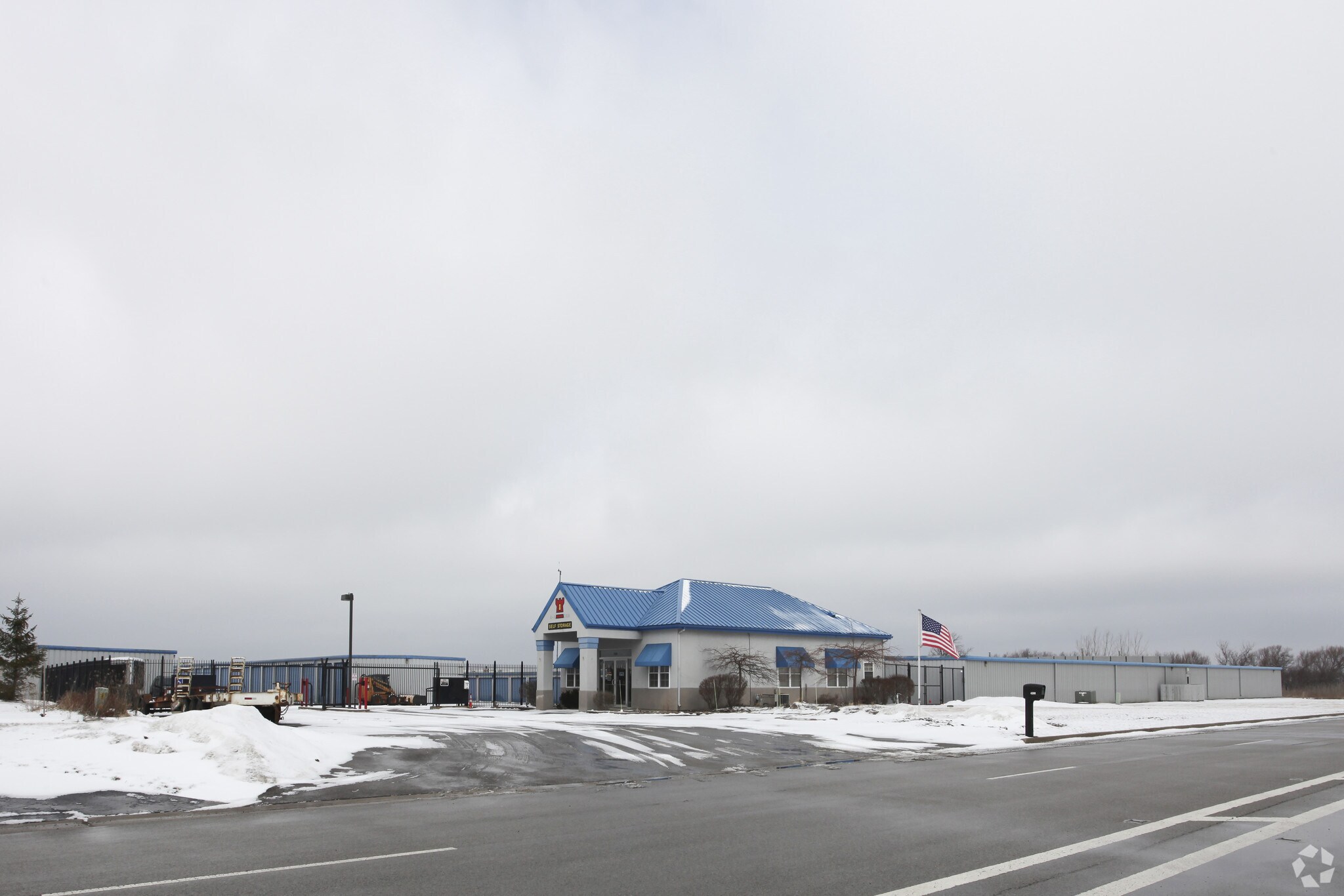 4300 Interstate Blvd, Loves Park, IL for sale Primary Photo- Image 1 of 5