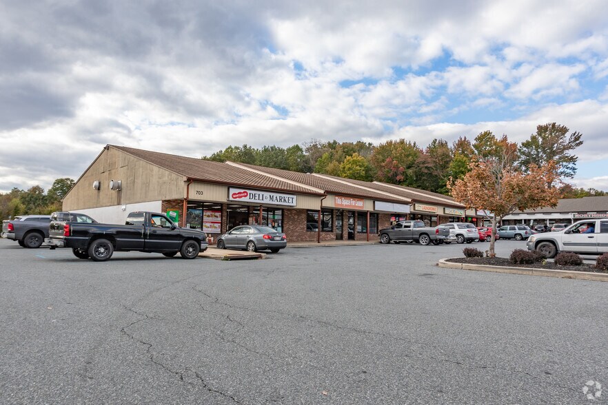 719 N Bridge St, Elkton, MD for sale - Primary Photo - Image 1 of 1