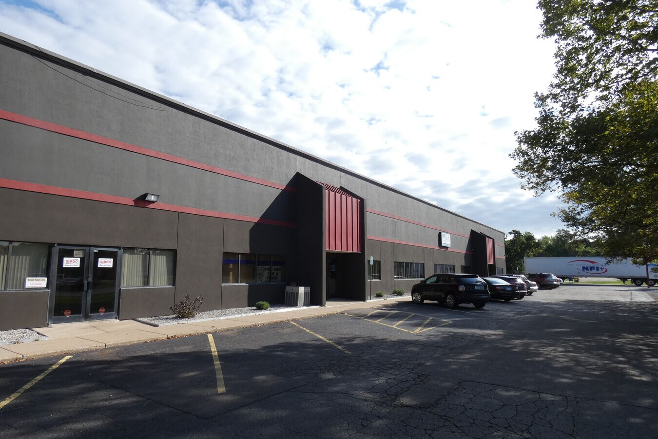 5111 E Ml Ave, Kalamazoo, MI 49048