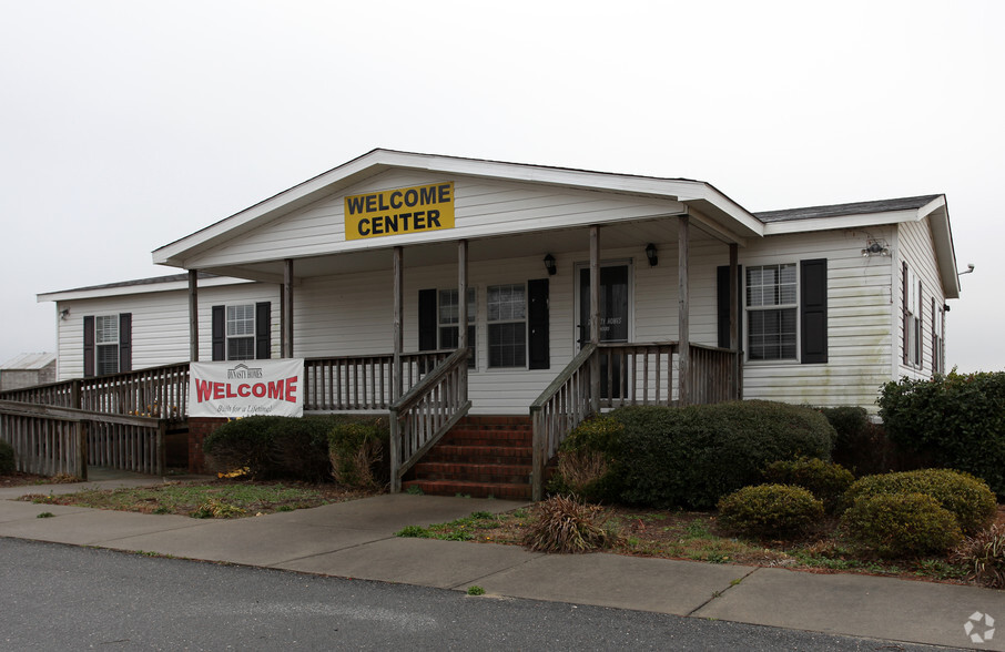 2523 Nc-11 Hwy, Kinston, NC for sale - Primary Photo - Image 1 of 1