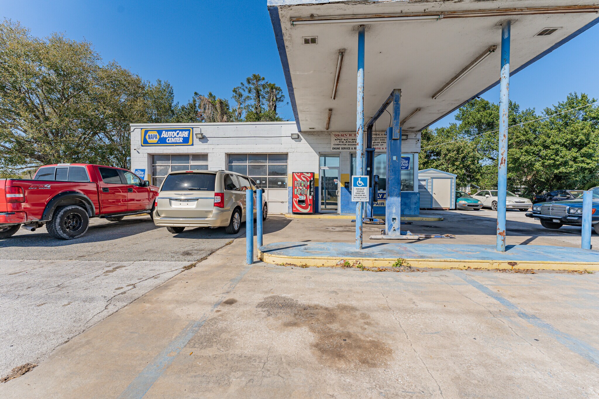 14108 Dr Martin Luther King Jr - 14108 Dr Martin Luther King Jr Blvd Dover FL 14108 Dr Martin Luther King Jr Blvd Dover FL 33527 6 4 LargeHighDefinition 